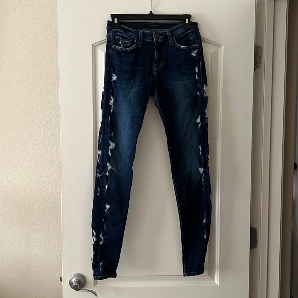 Flying Monkey Womens size 26 distressed Jeans